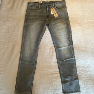 Levi’s 510 Skinny Fit 38”x32”